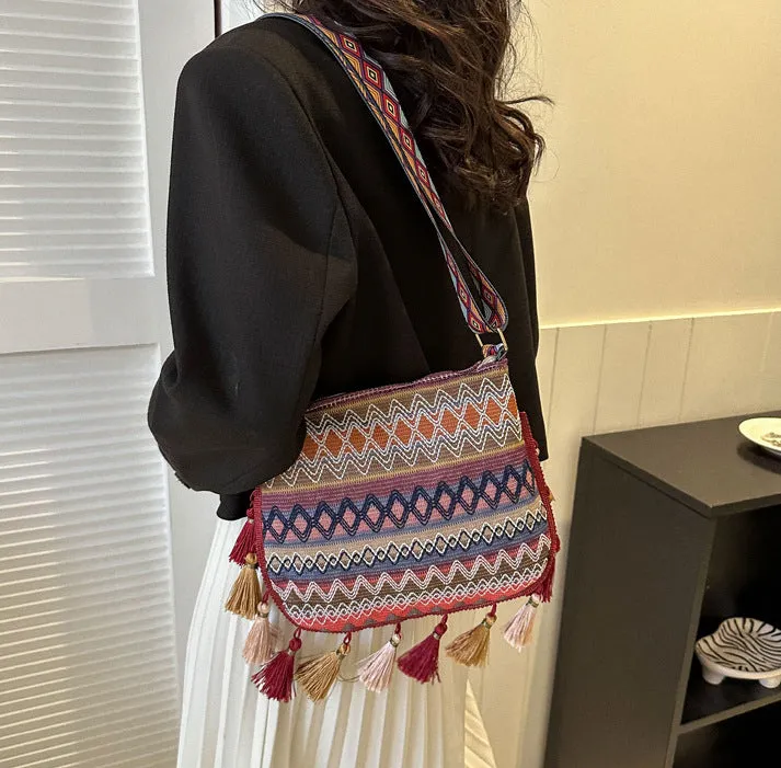 CL1149 - Trendy Retro Crossbody Woven Bag