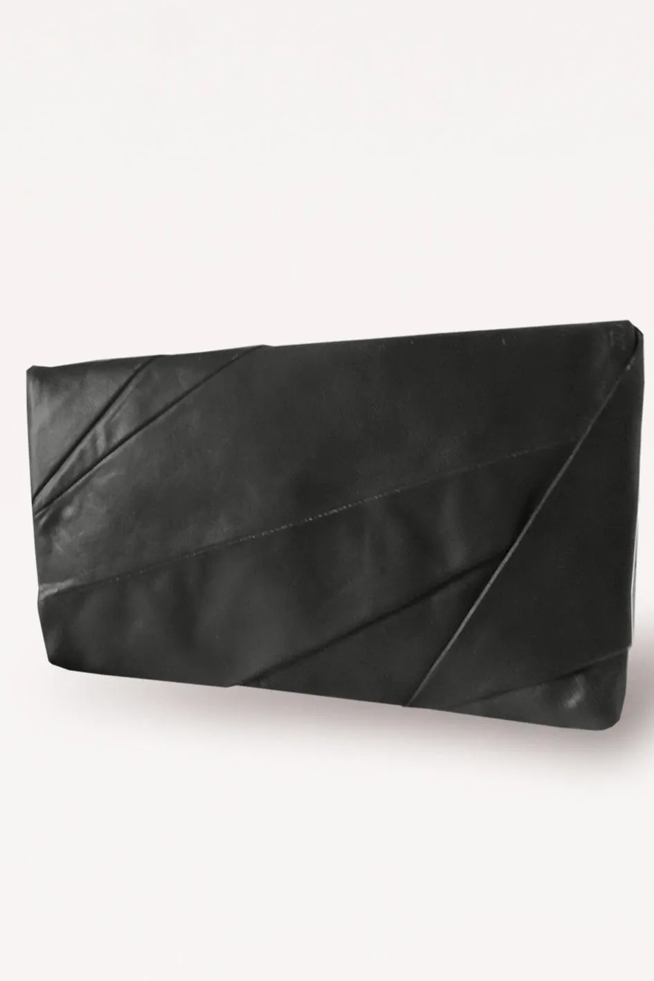 Complex Pleats Leather Clutch Bag / Black