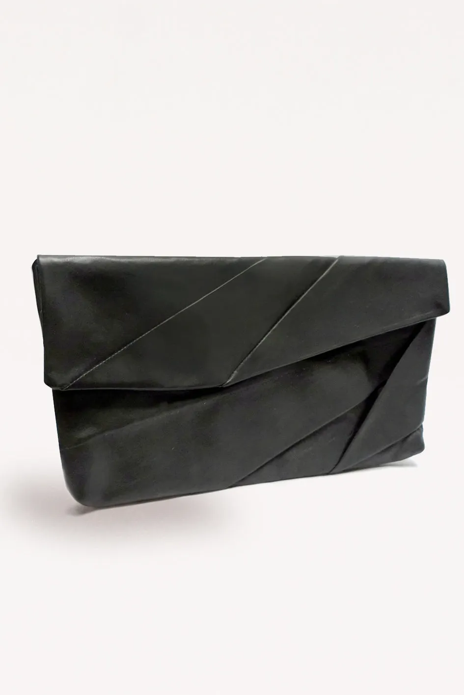 Complex Pleats Leather Clutch Bag / Black