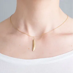 Delicate Feather Gold Necklace - A Beautiful Story