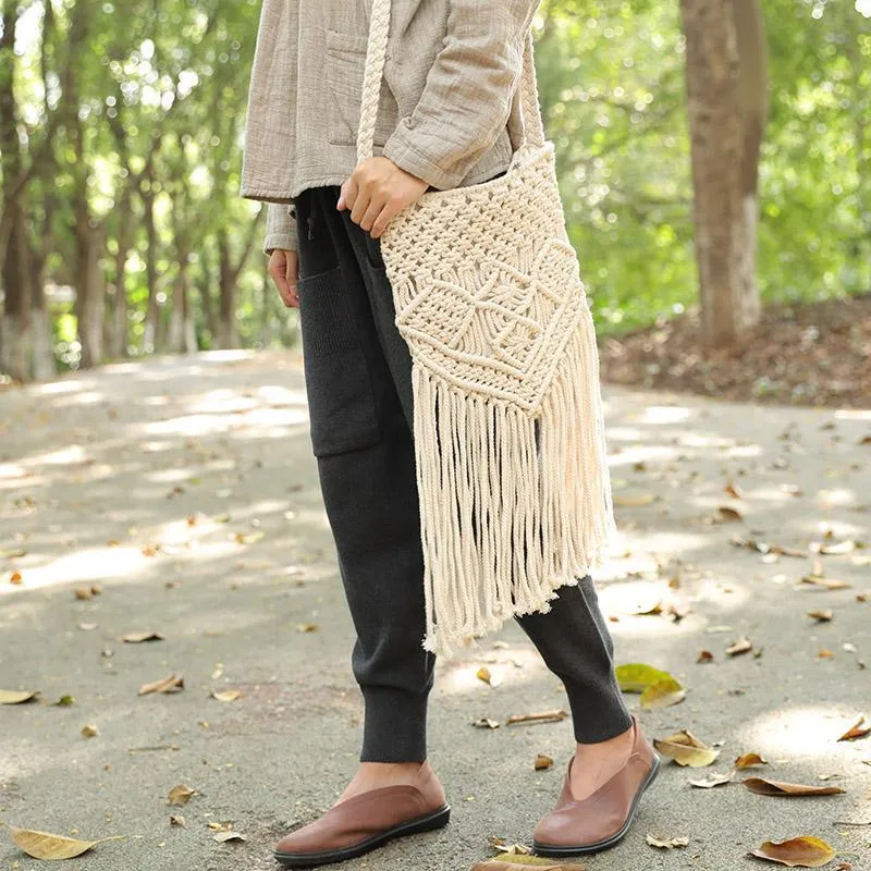 Delicate Knitted White Tassel Zipper Shoulder Bag For Women