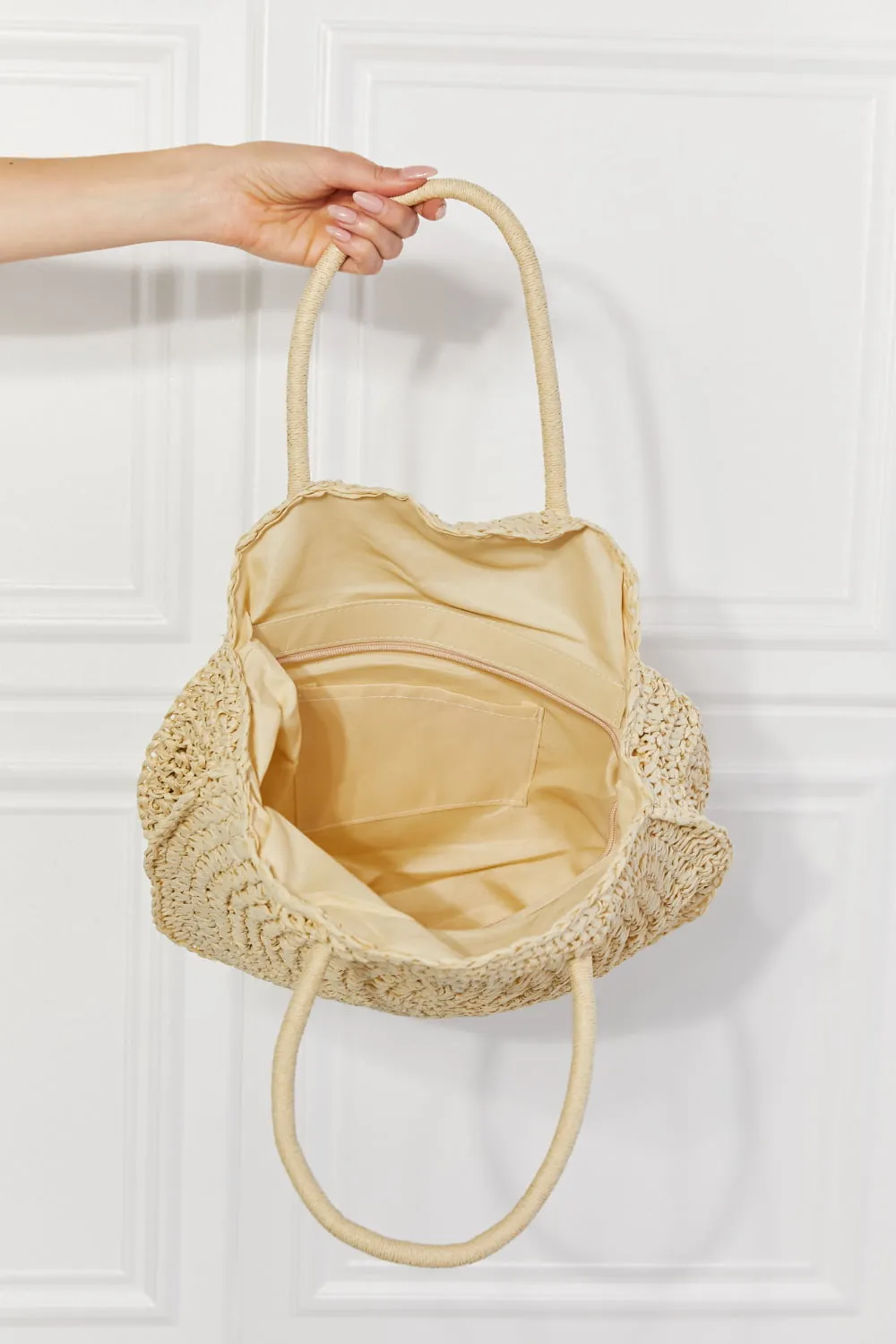 Justin Taylor Beach Date Straw Rattan Handbag in Ivory