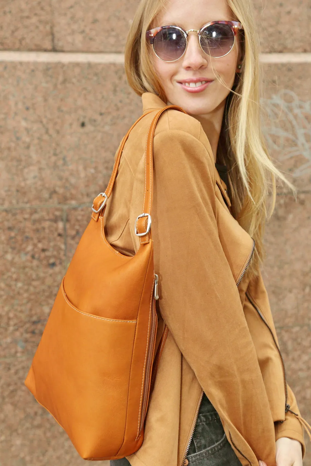 Le Donne Leather Laptop Backpack