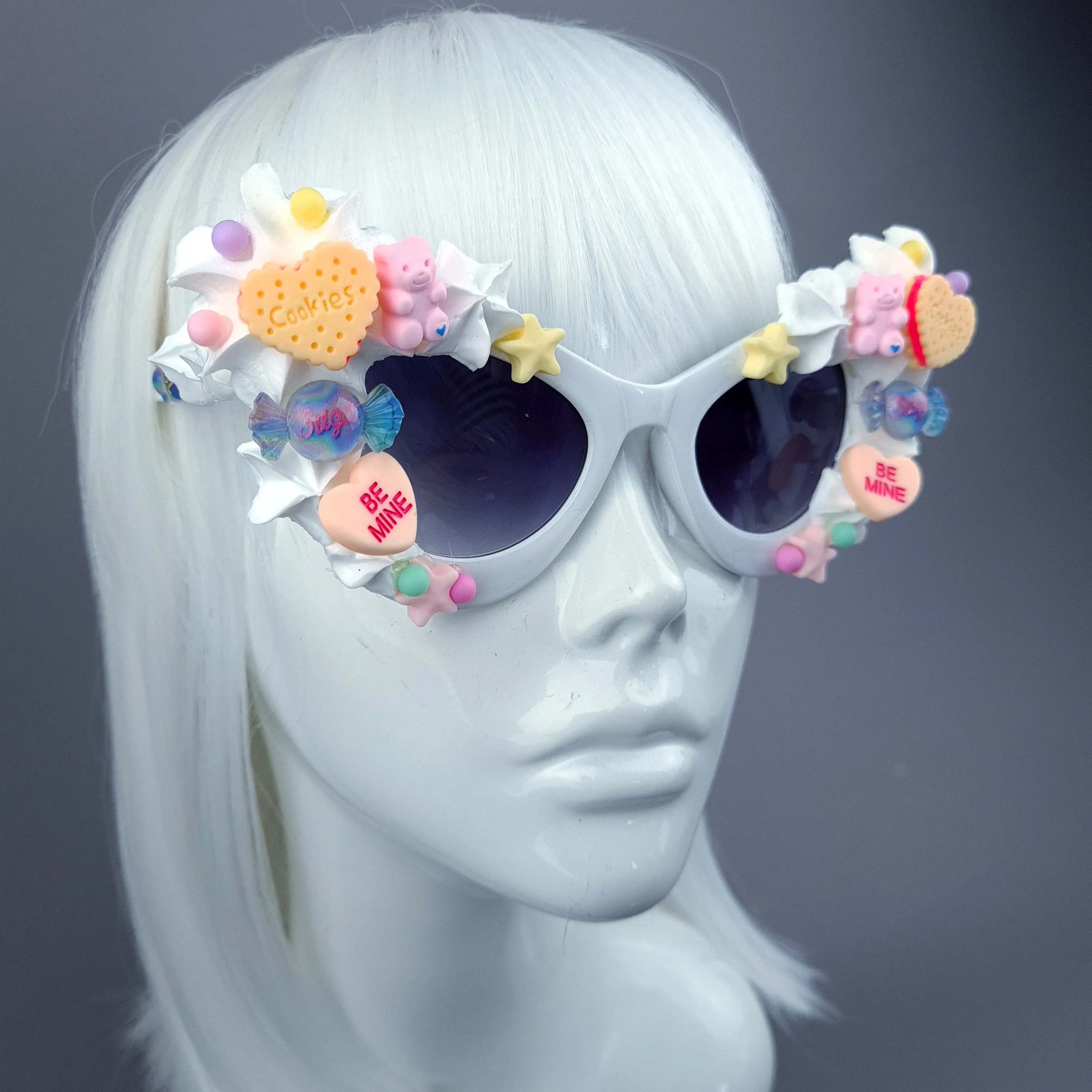 "Kuku" Frosting Candy Sweets Sunglasses