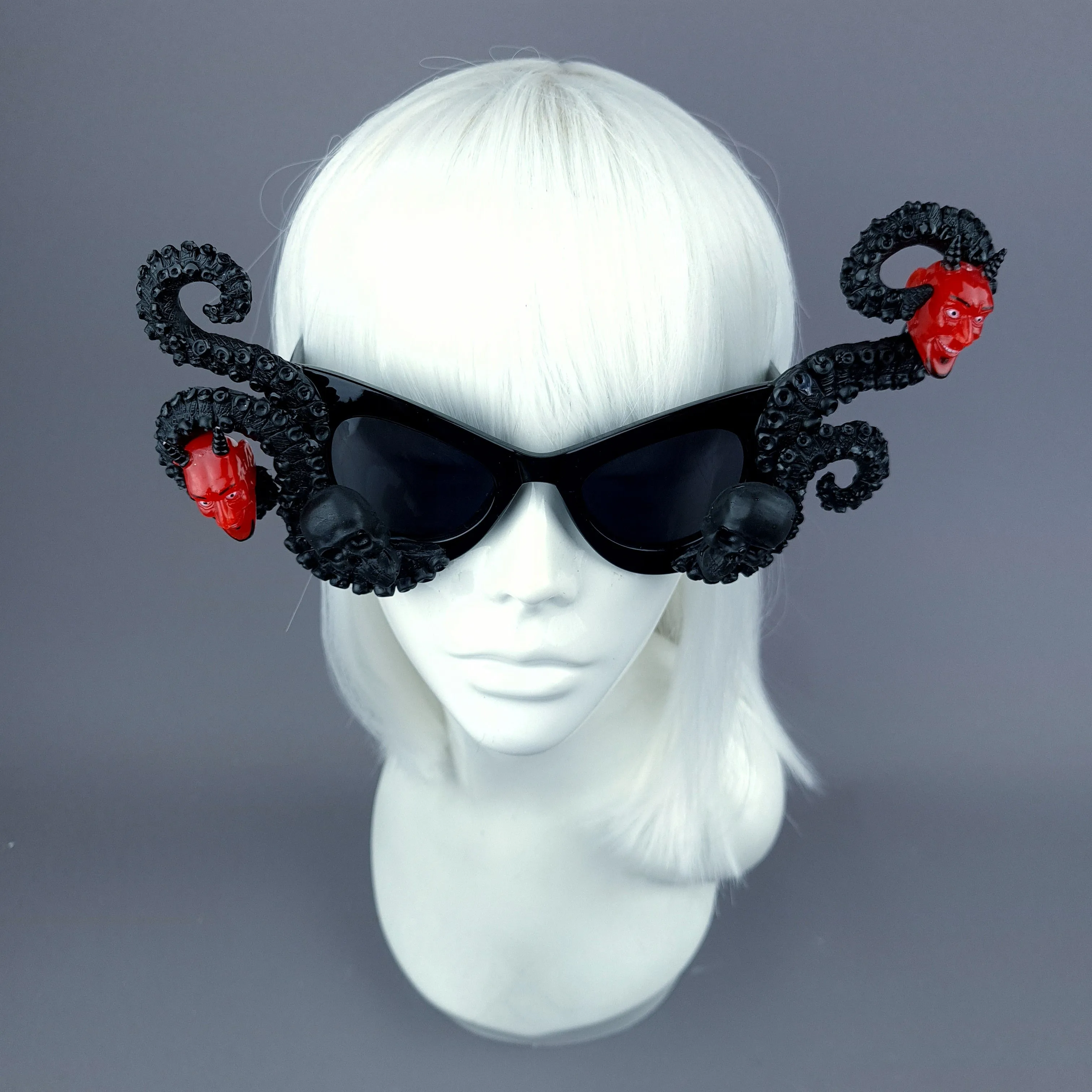 "Undead" Devil Skull Black Kraken Tentacles Sunglasses