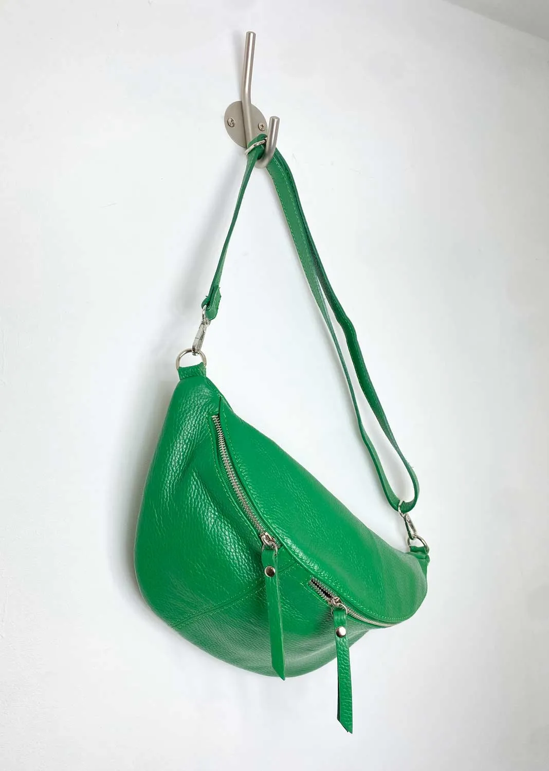 Ray Leather Sling Bag