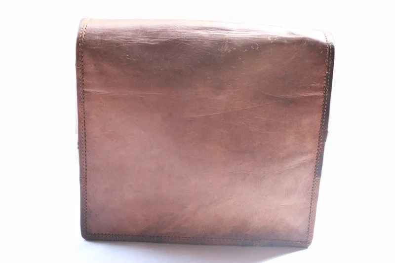 Small Retro Leather Messenger 11"